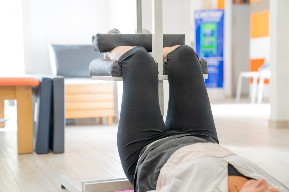 Trattamento di fisiokinesioterapia durante la riabilitazione